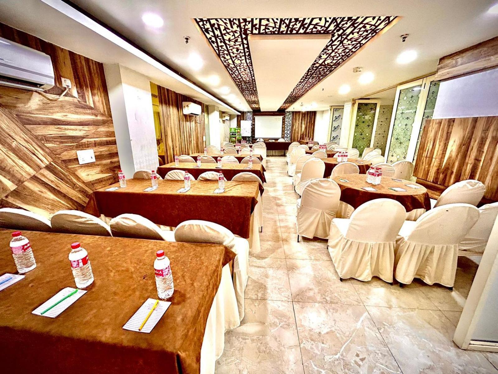 The Tomar Hospitality Hotel New Delhi Ngoại thất bức ảnh