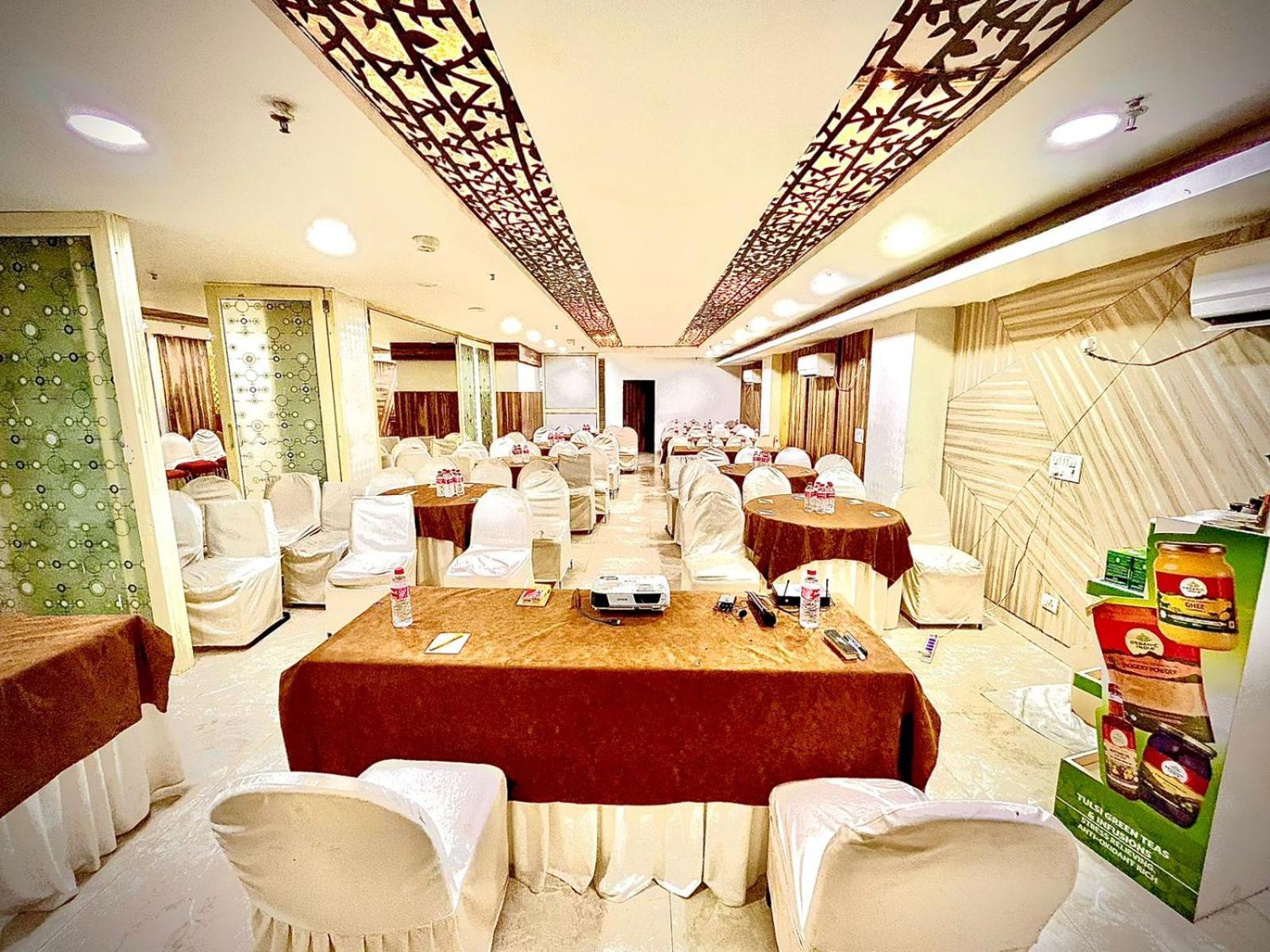 The Tomar Hospitality Hotel New Delhi Ngoại thất bức ảnh